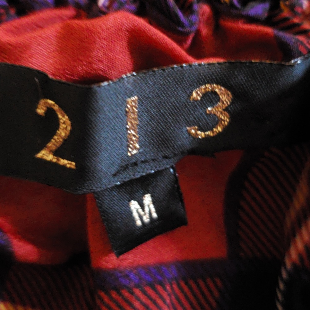 213 RED PLAID DRESS SIZE MEDIUM - Picture 4 of 4